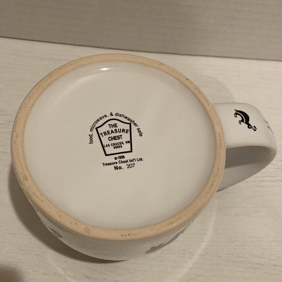 The Treasure Chest Las Cruces NM 1998 Southwest Rabbit Pottery Mug Cup #207 VTG - Picture 6 of 8